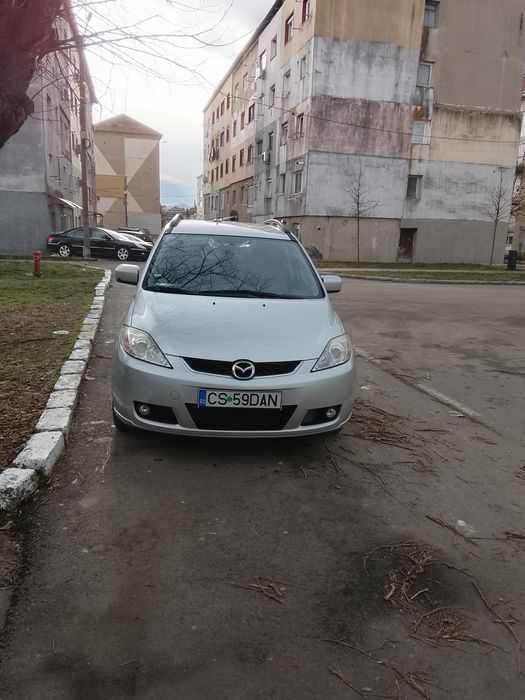 Vând mazda1,9 motorina