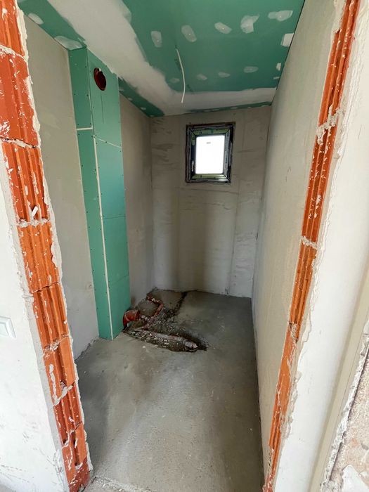 Продава се Тристаен апартамент в Казанлък - 105 кв.м за 826 €/кв.м - Снимка #7