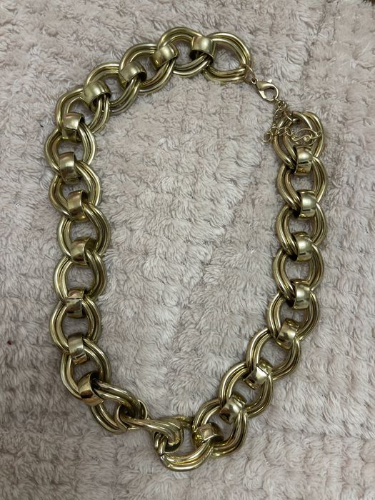 Бижита-колиета, гривни, обеци. Всяко по 5€