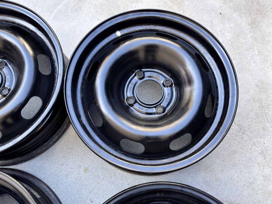 4бр железни Peugeot Citroen 15цола