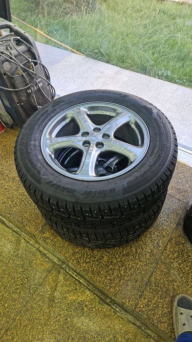 Продам комплект дисков от субару разболтовка 5×100 R17