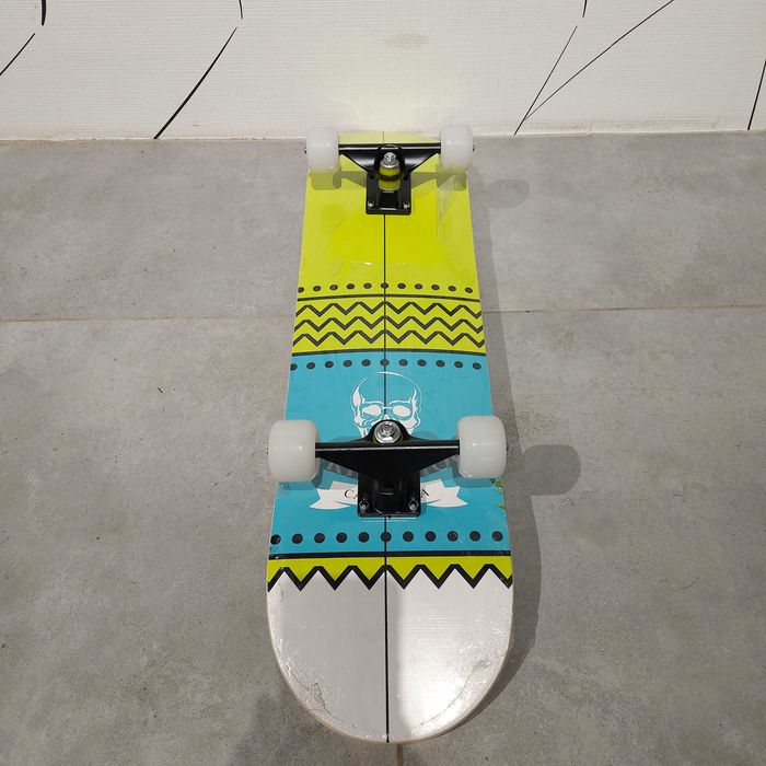 Трюковый Профессиональный скейтборд. Трюковой. Skateboard. Роликовая