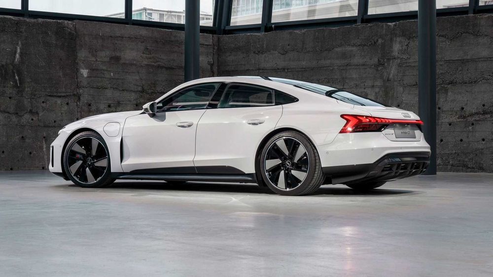 Audi-e Trone GT pod zakaz