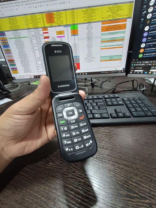 Samsung, gusto. Xolati 1 oy ishlatilgan