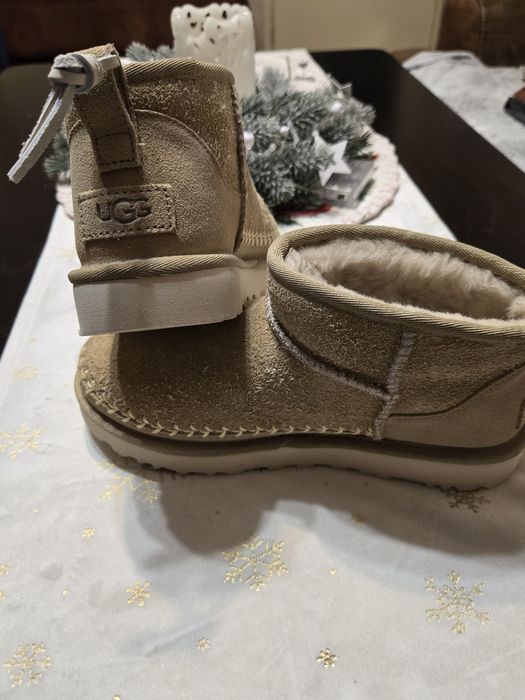 Оргинални дамски боти UGG