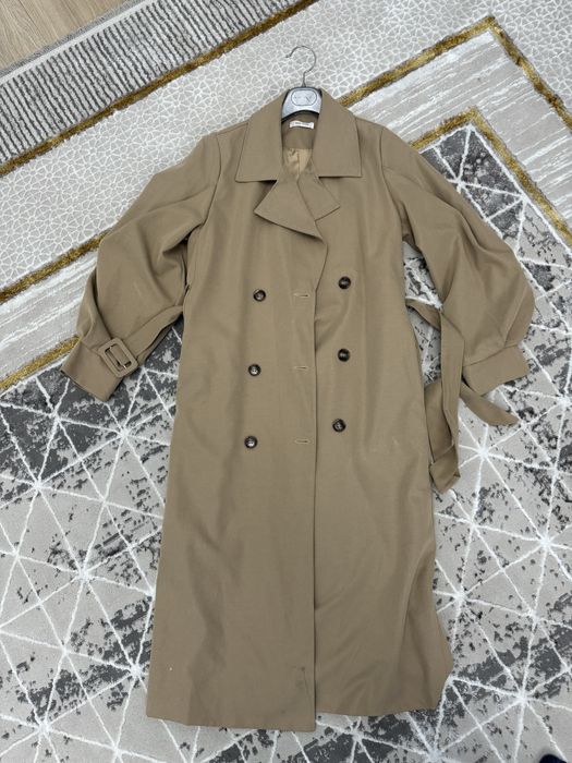 Тренч 9000 тг