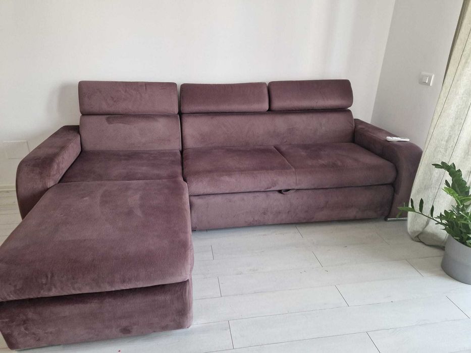 CANAPEA EXTENSIBILA CU COLTAR CU spatiu depozitare rabatabil