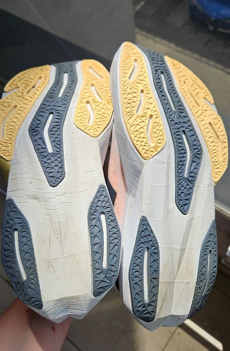 New Balance FuelCell Rebel V4 W's 40 дамски маратонки за бягане