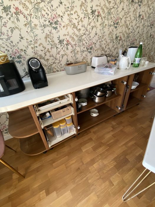 Продам корпуса кухни.