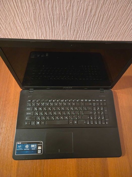 Продаю ноутбук X751S