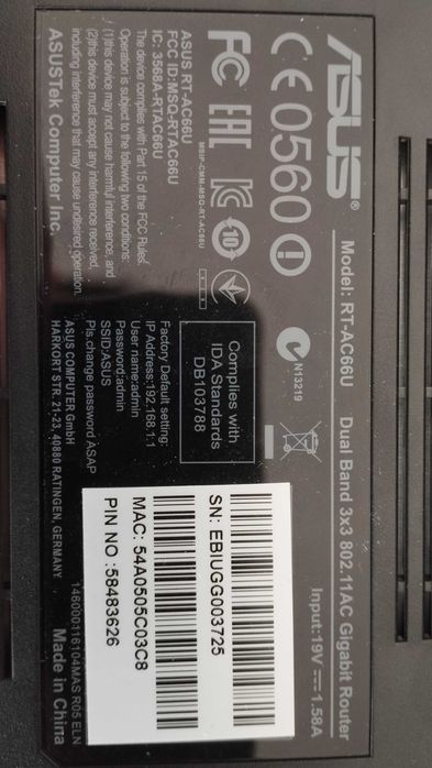 Router Asus RT-AC66U