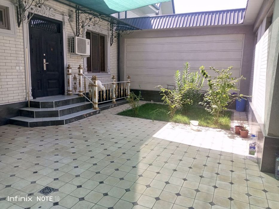 Продаётся дом орентир 3 аэропорт г. Ташкент Сергили