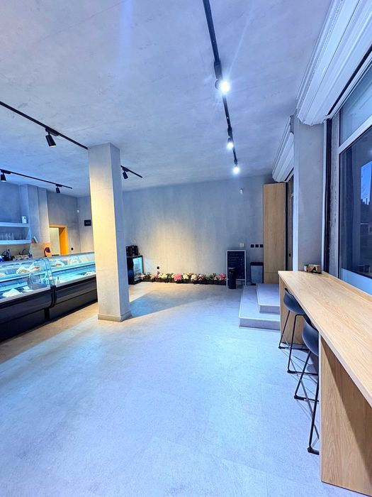 Продава се Заведение в Бургас, Изгрев - 45 кв.м за 1077 €/кв.м - Снимка #6