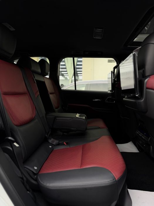 Toyota Land Cruiser 300  Full 2026 yil 3.5 turbo