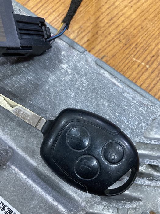 Ford fiesta 2009година 1.25i 82кс Компютър,сензор волан и ключ