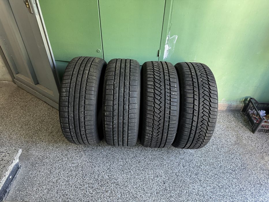 Continental  235/55/17