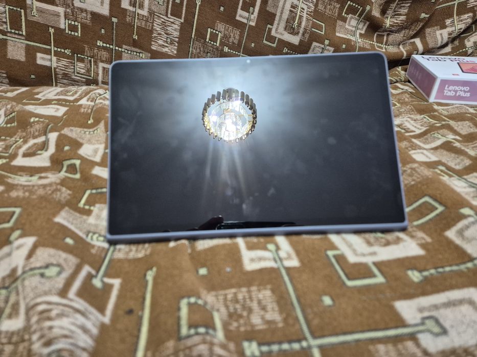 Продам планшет новый