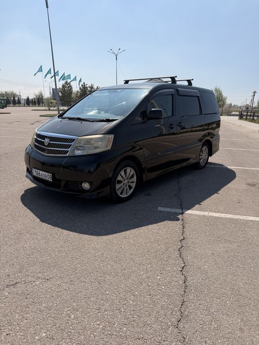 Альфард 3 куб. 2003 год.