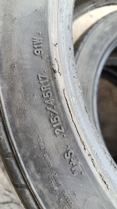Шины гудиер 3 штуки 215/45/17
