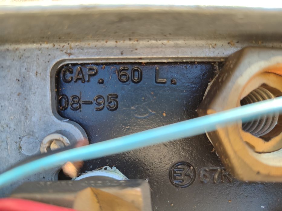 Продам газ баллон на авто