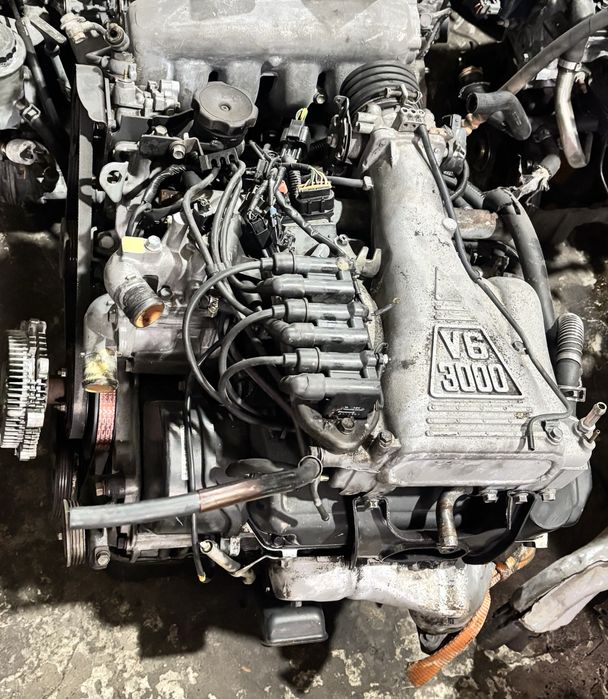 Двигатель митсубиси 6G72 мотор 3.0 V6 24V SOНС