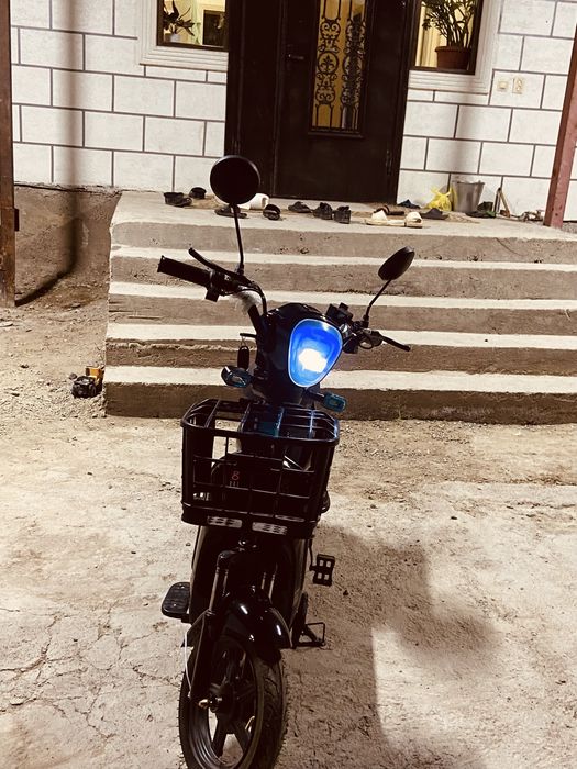 Скутер электрический