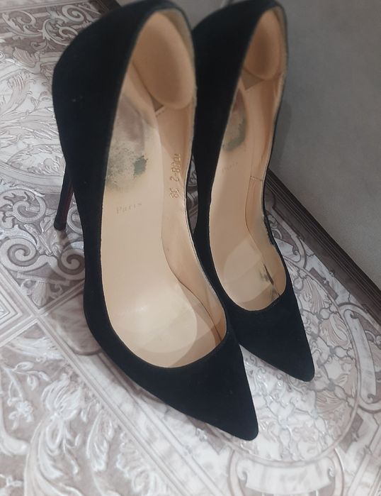 Лабутены 38 размер