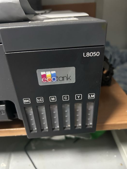 Продам принтер EPSON L8050
