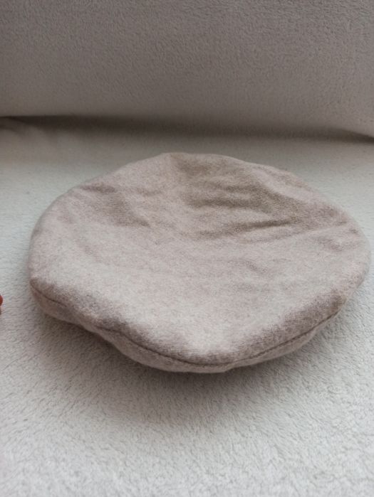 Шапка, барета, ръкавици, шал