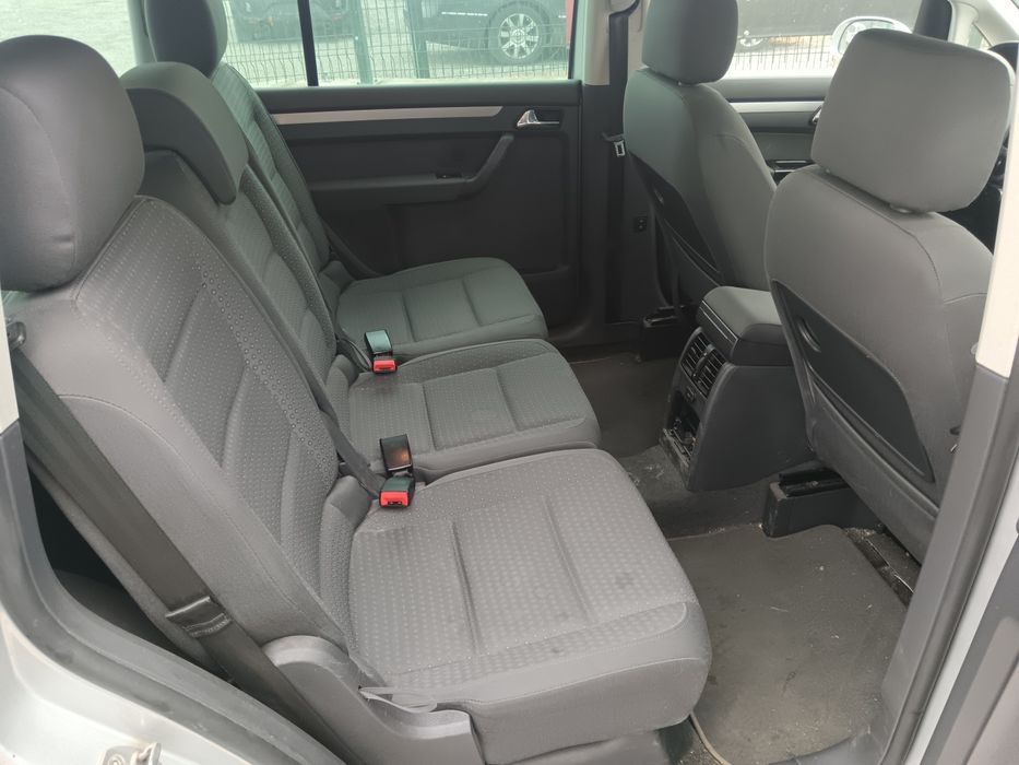 Фолксваген Туран 1.6 фси 115 к.с. автомат / VW Touran 1.6 fsi BLF НА Ч