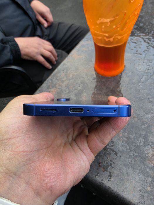 Samsung s25 impecabil întreținut de o doamna