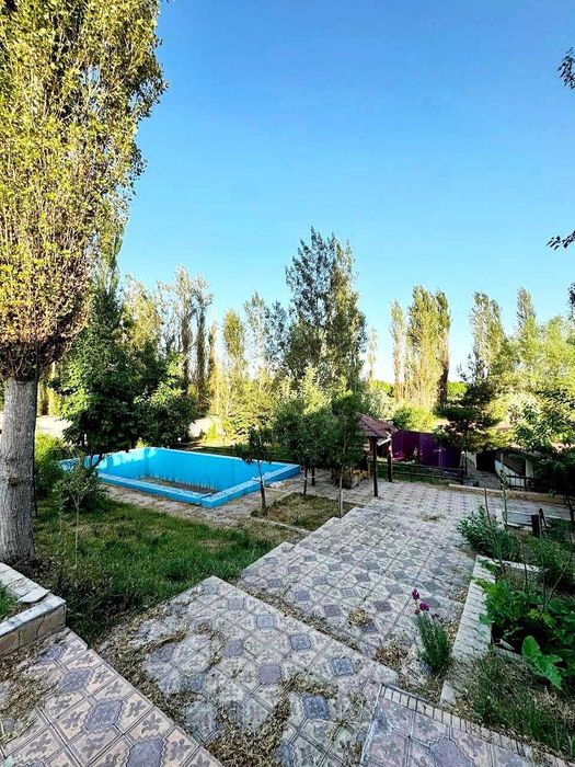 Паркент Дача Ховли Гиштлик 14 соток 6 хона, бассей, Ёзги-кишги ошхона