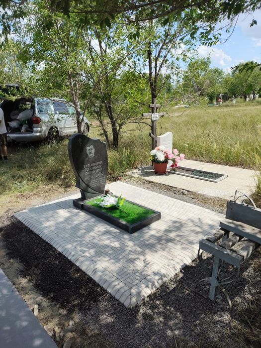 Памятники!!Ангел ВИП Караганда!