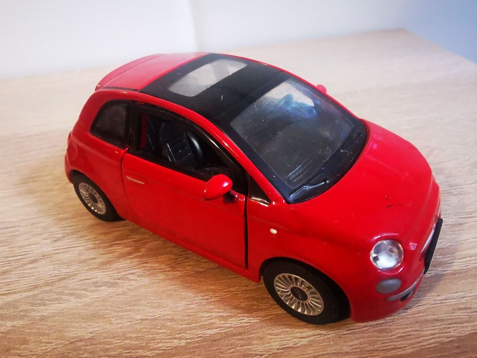 Macheta FIAT 500 scara 1/32 / Masinuta FIAT 500