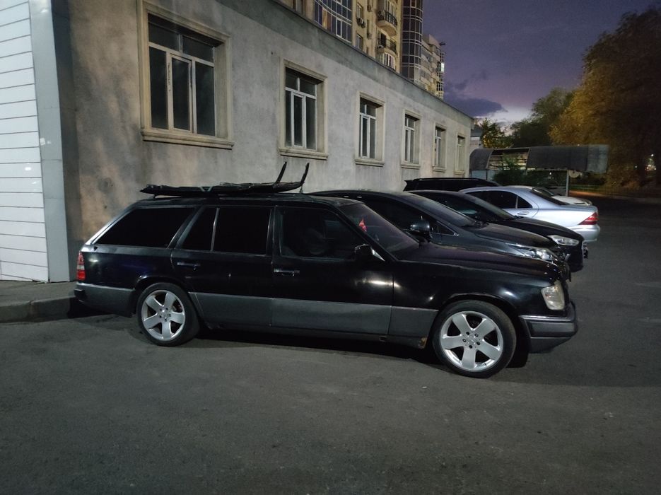 Продам диски мерседес лепестки оригинал 17