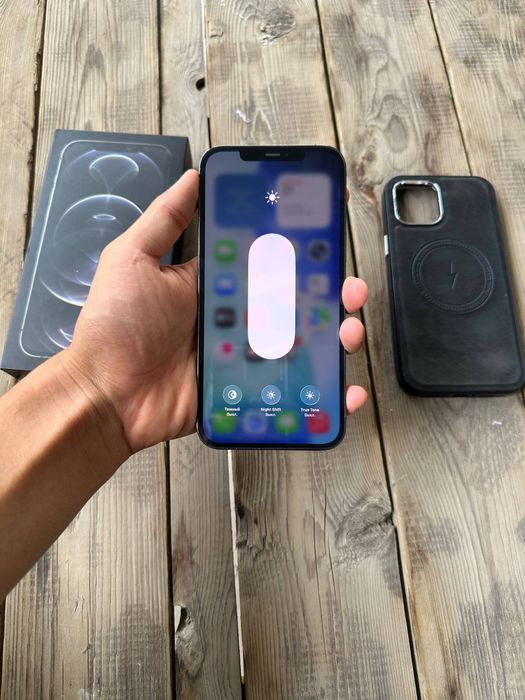 Iphone 12 pro max (256 gb)