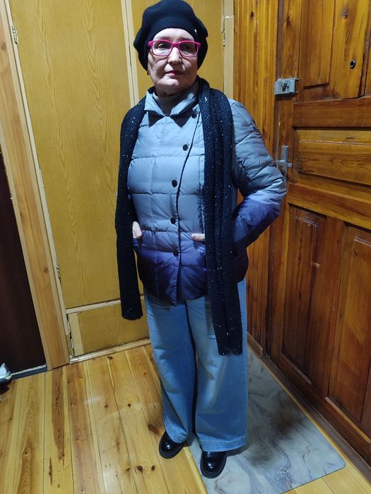 Женская куртка 46 размера