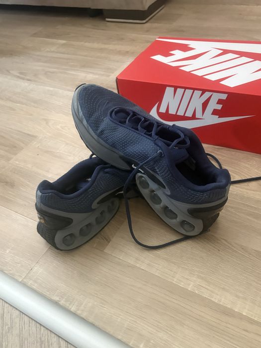 Продавам маратонки Air Max Dn