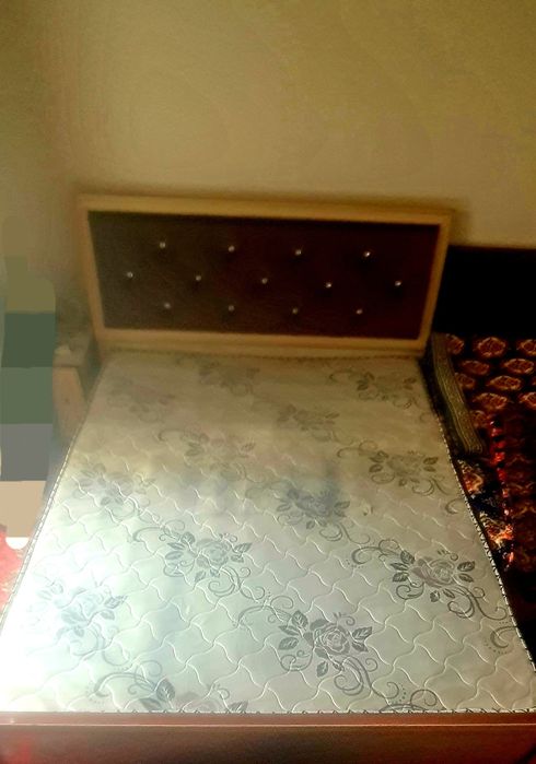 Spalniy mebel,shkaf,2 ta tumbochka,1ta sandiq