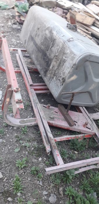 Продам б/у бак 600л