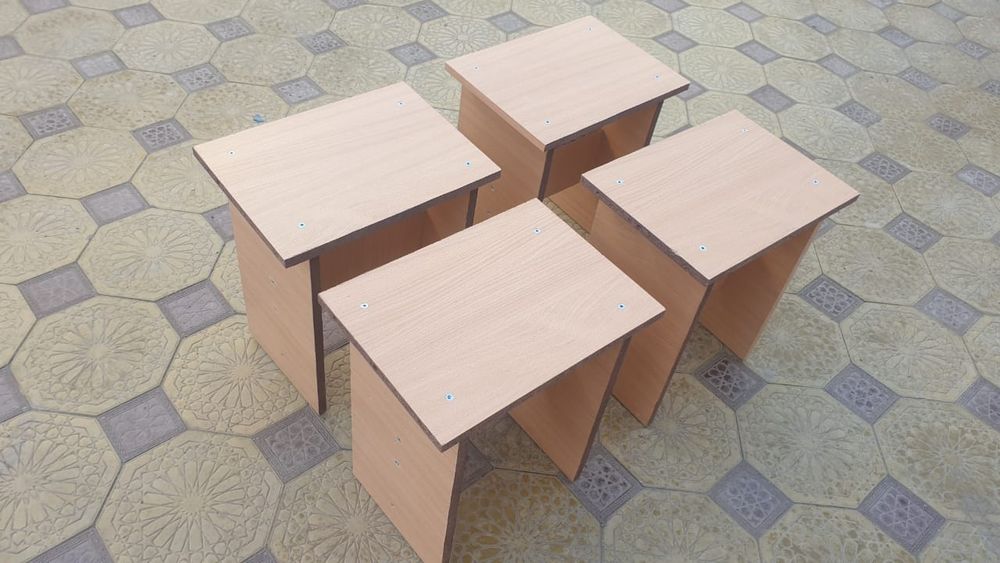 Продам стол табуретка сатыладыья+ доставка