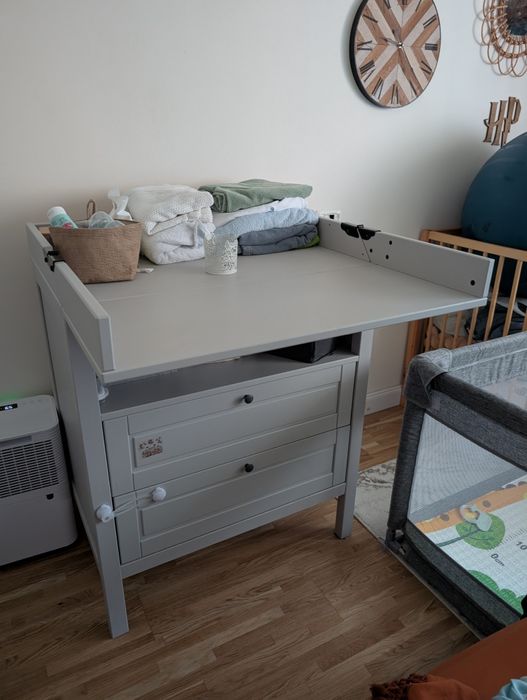 Masa infasat/comoda ikea