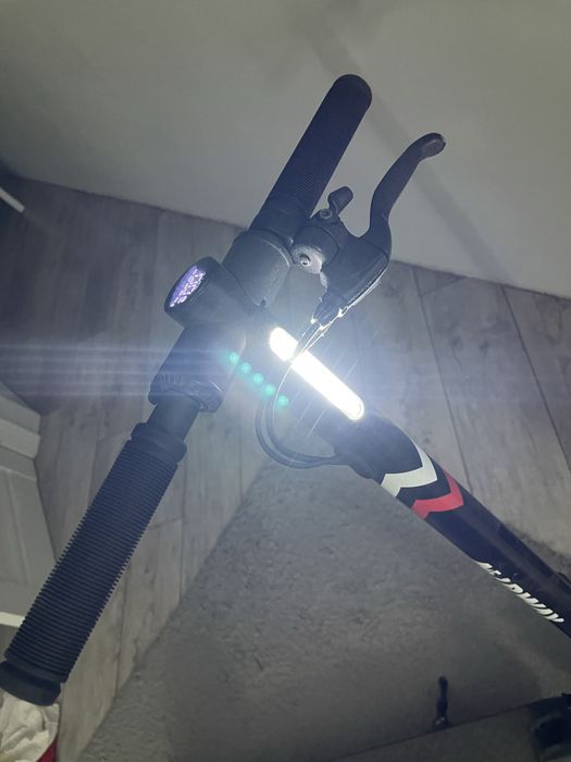 Продам электро самокат