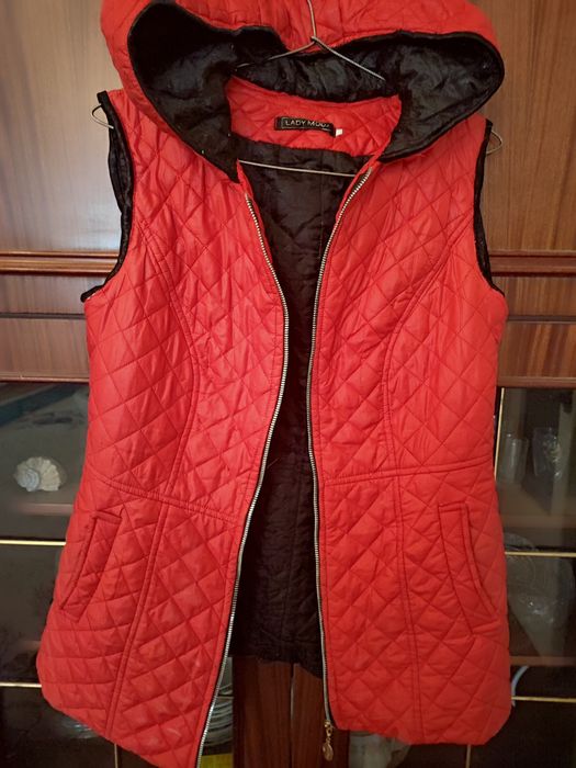 Продается мужской пиджак и безрукавка.