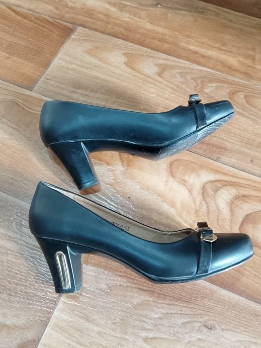 Туфли женские р 40