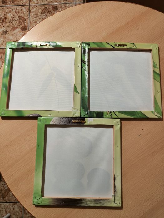 Vand set Tablouri Multicanvas 3 piese relaxing zen
Strare foarte bună.