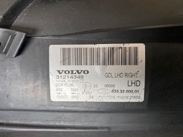 Far Xenon Dreapta Volvo S80 V70 2007-2012 31214348