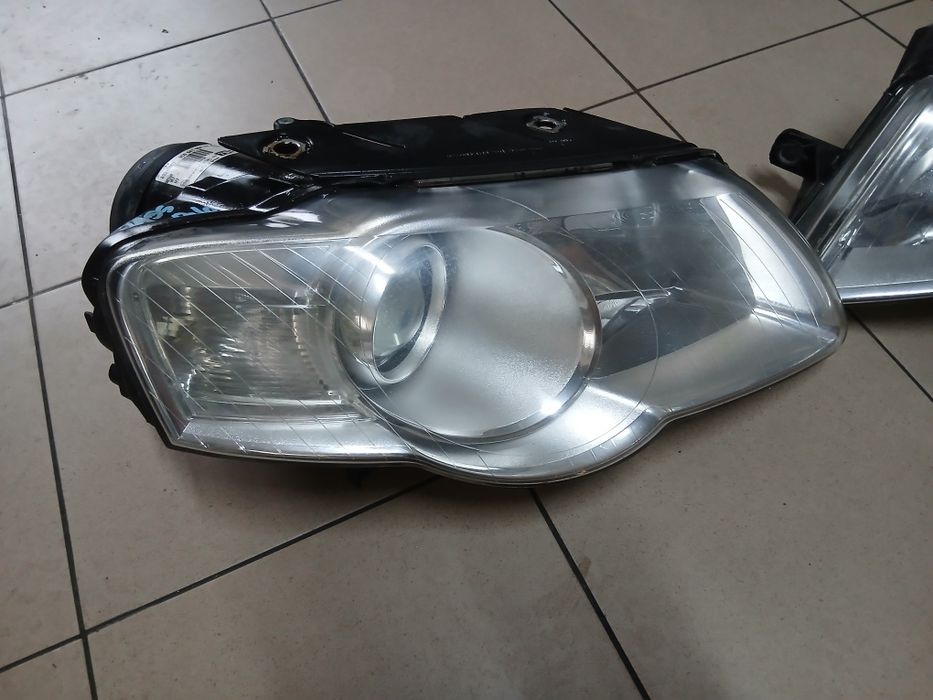 Faruri  Europa  vw passat B6 2008