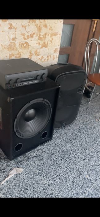 Vand subwoofer cu boxa behringer 1000W