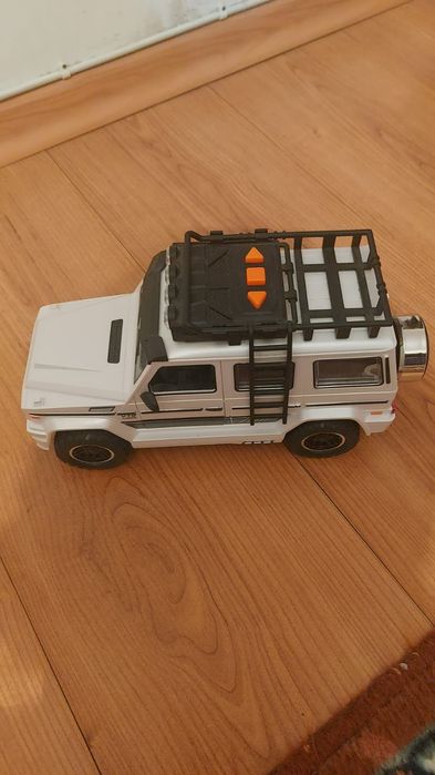 Продам машинки, б/у